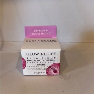 Glow Recipe Plum Plump Hyaluronic Gloss Balm - Pink